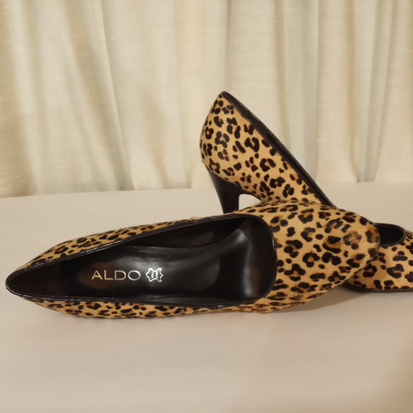 Aldo Leopard Size 40 US 9.5/10 Calf Hair Heels - Picture 2 of 4